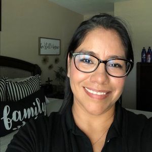 Meet your Posher, Elva